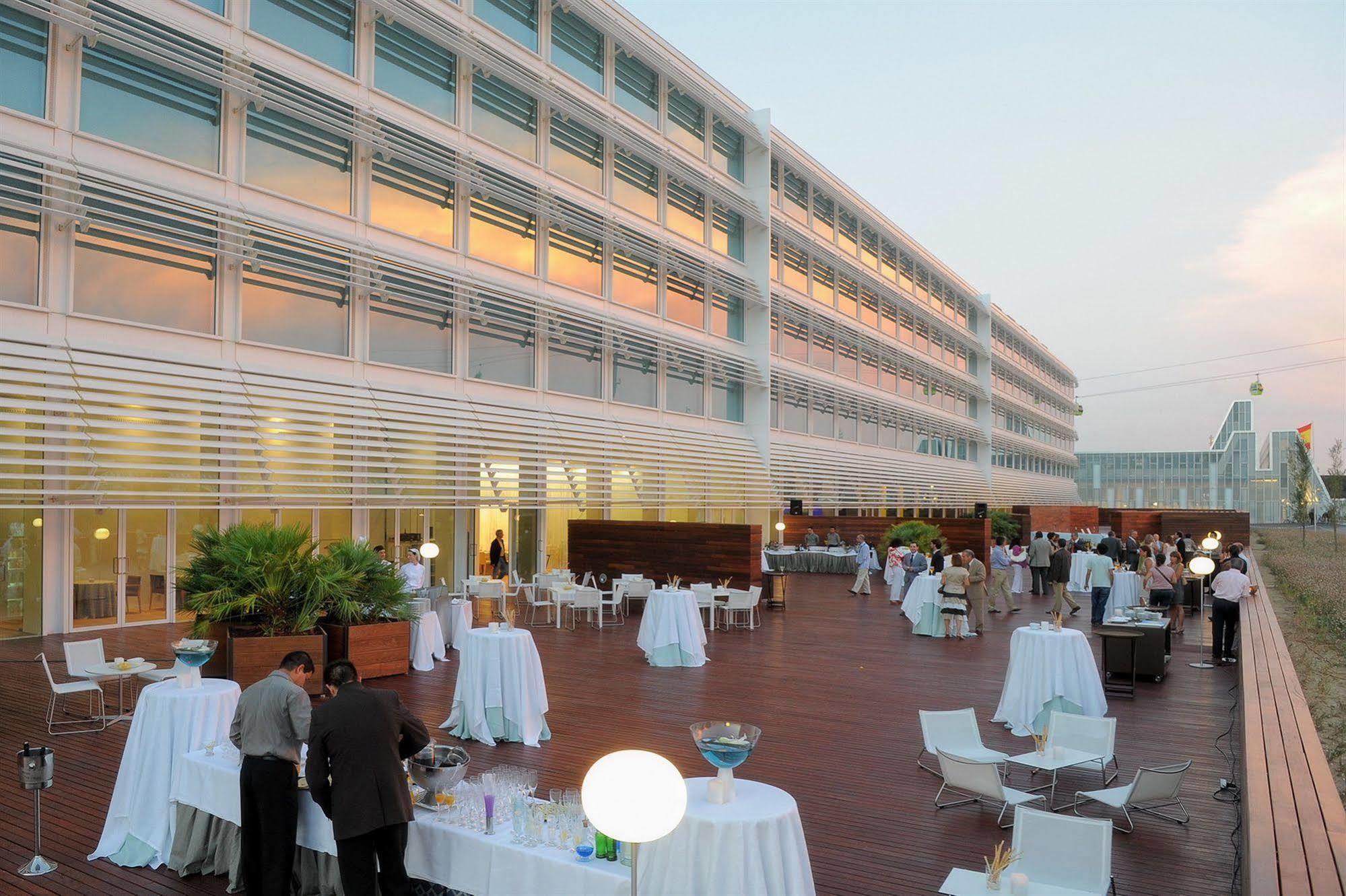 Hotel Hiberus Zaragoza Luaran gambar